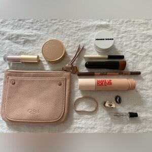 Like New Chloe Light Nude Blush Pink Pouch